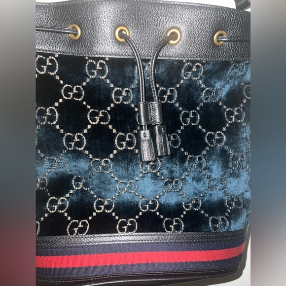 Gucci Ophidia Velvet Bucket Bag in Navy with Web 574960  3326879 - Picture 9 of 12